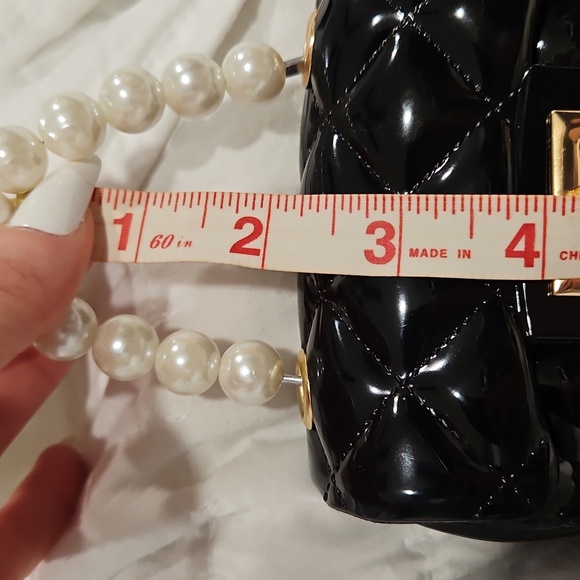 ⚡️Mini Black Quilted Jelly Handbag with Pearl Handle + Crossbody Chain - Picture 11 of 11